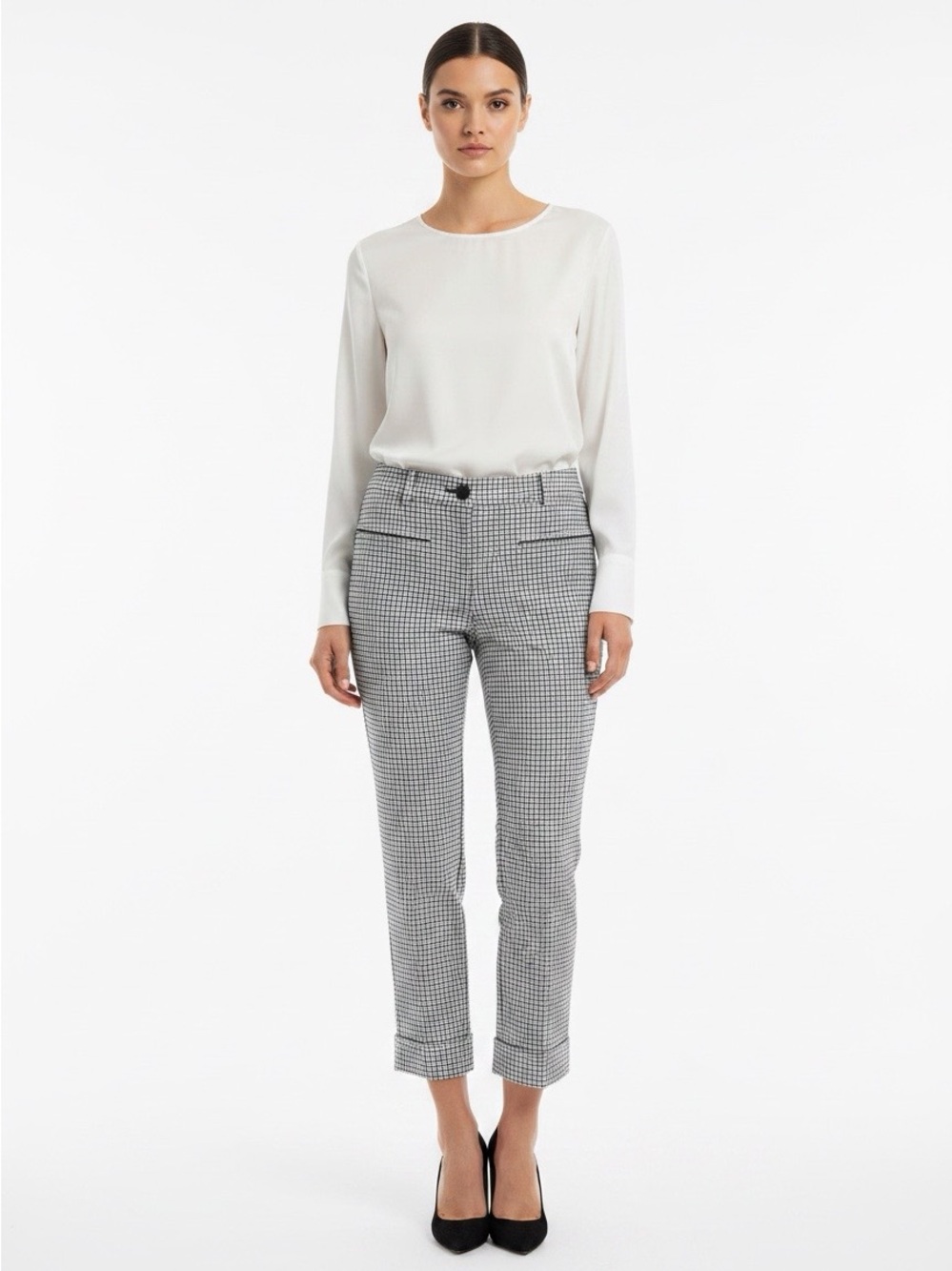 Betabrand Size Small Crop Lite Dress Pant Yoga‎ Pants
Inseam 27”